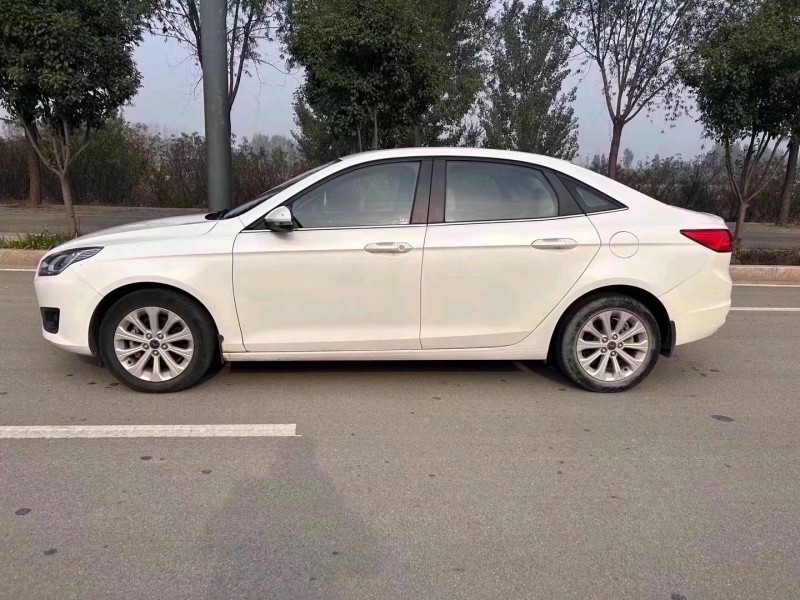 枣庄18年福特福睿斯7