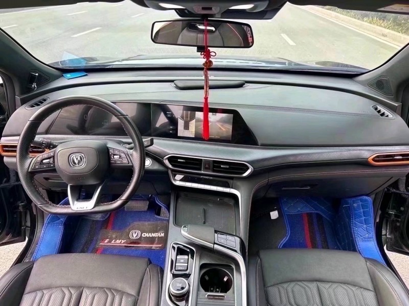 枣庄22年长安汽车UNI-T6