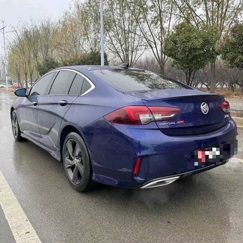 枣庄18年别克君威8