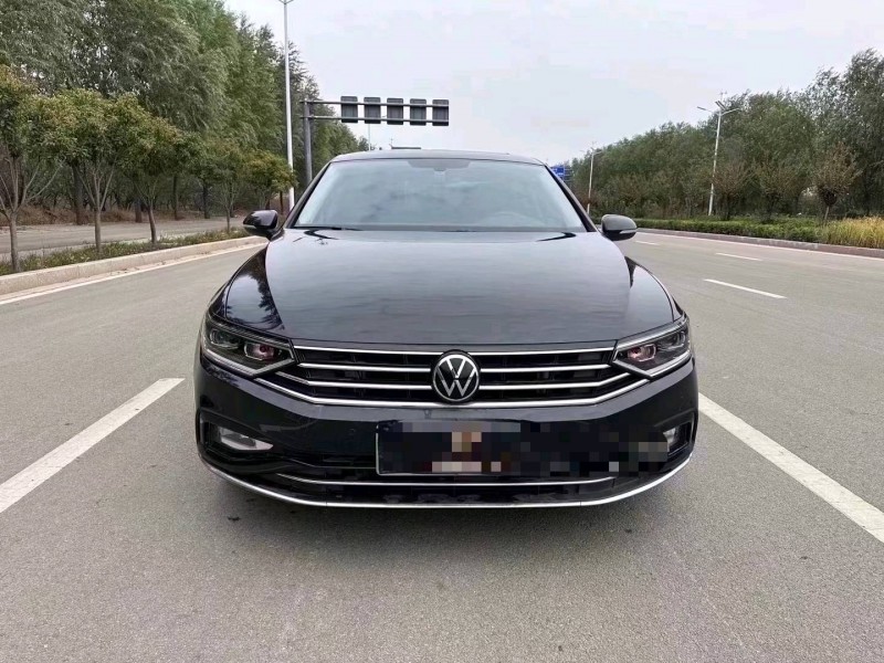 枣庄22年大众迈腾1