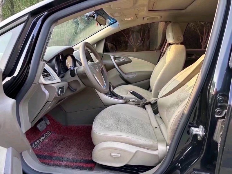 枣庄14年别克英朗GT5