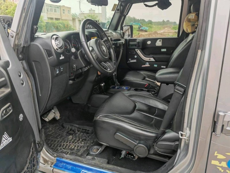 苏州16年Jeep牧马人5