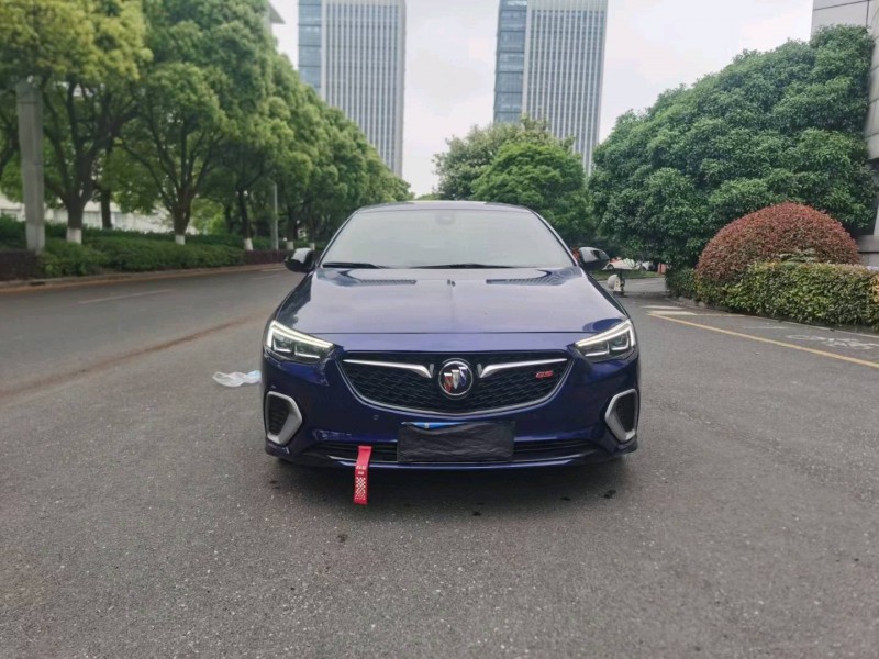 苏州20年别克君威1