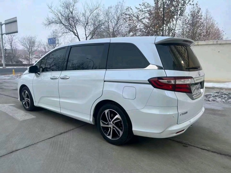 邢台16年本田奥德赛9