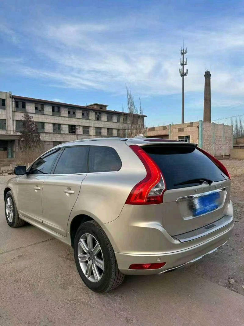 宜昌17年沃尔沃XC609