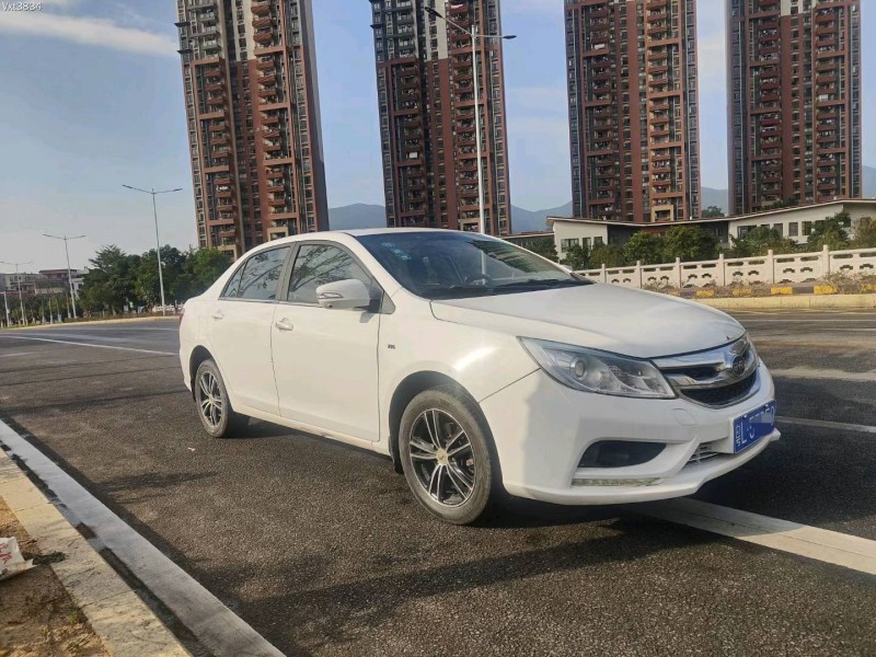 东莞16年比亚迪速锐4