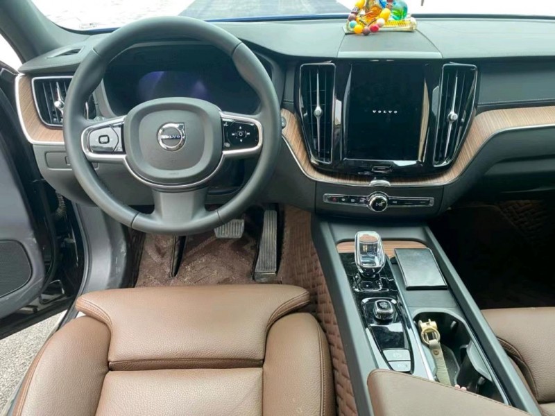 平涼21年沃爾沃XC604
