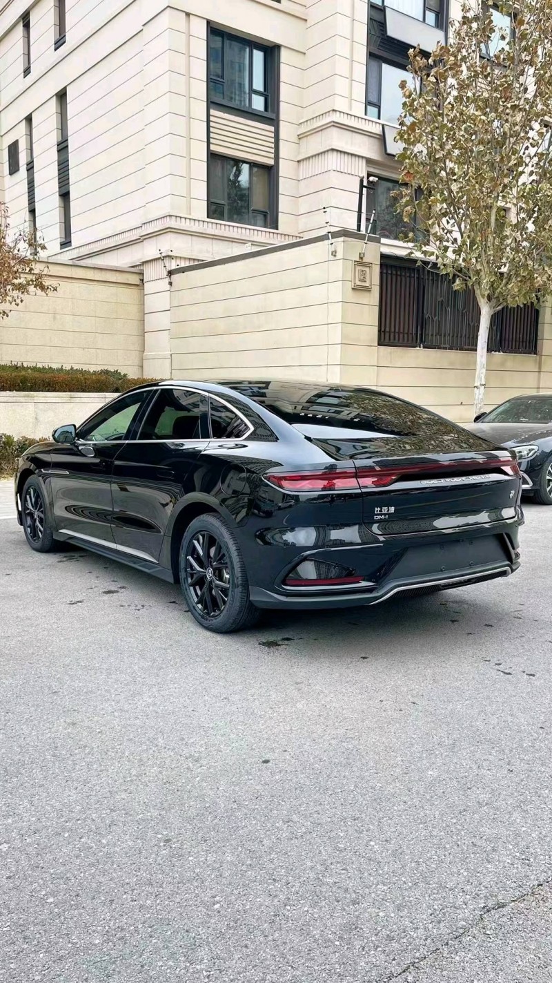 廊坊23年比亚迪汉8