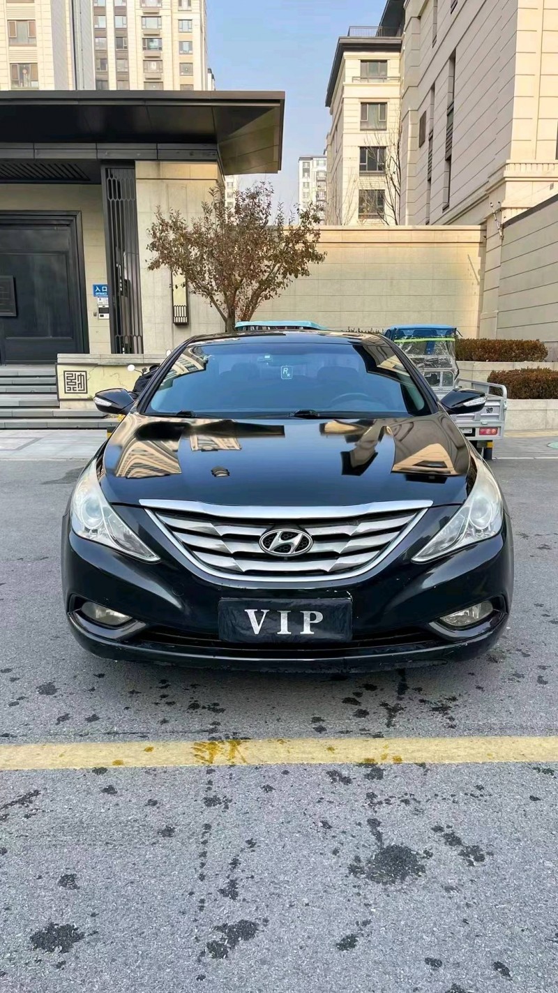 廊坊11年现代索纳塔八1