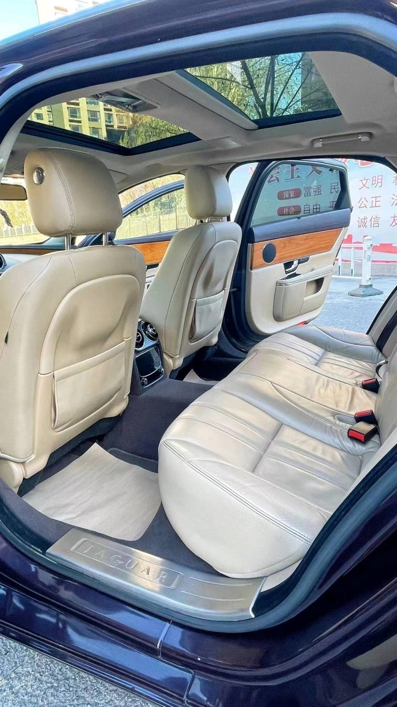 廊坊13年捷豹XJL9