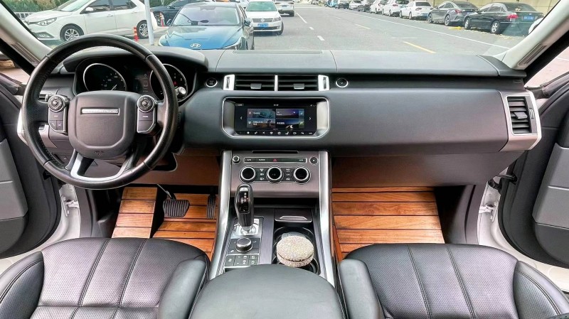 廊坊18年路虎揽胜运动5