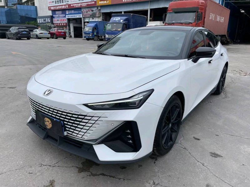 广州22年长安汽车UNI-V2