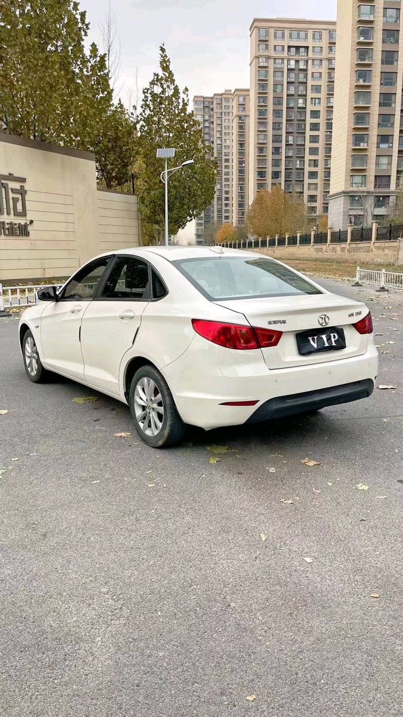 廊坊17年北汽绅宝D508