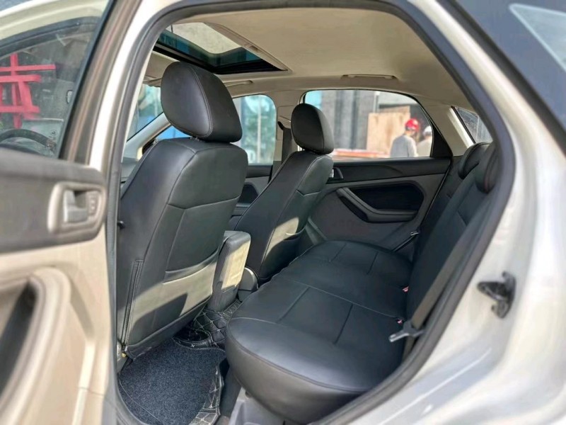 东莞13年福特福克斯5