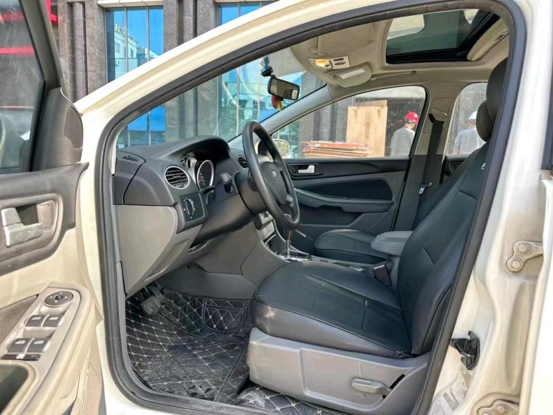 东莞13年福特福克斯6