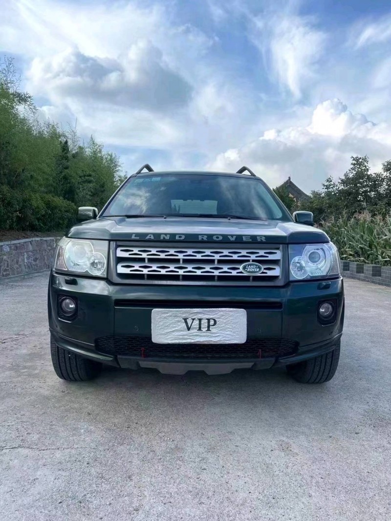 东营10年路虎神行者1