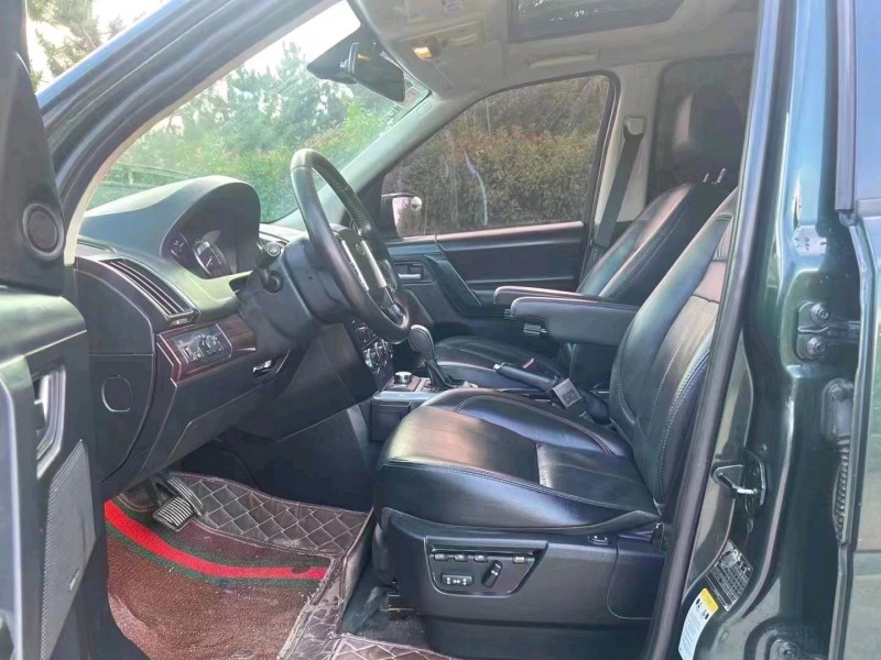 东营10年路虎神行者6