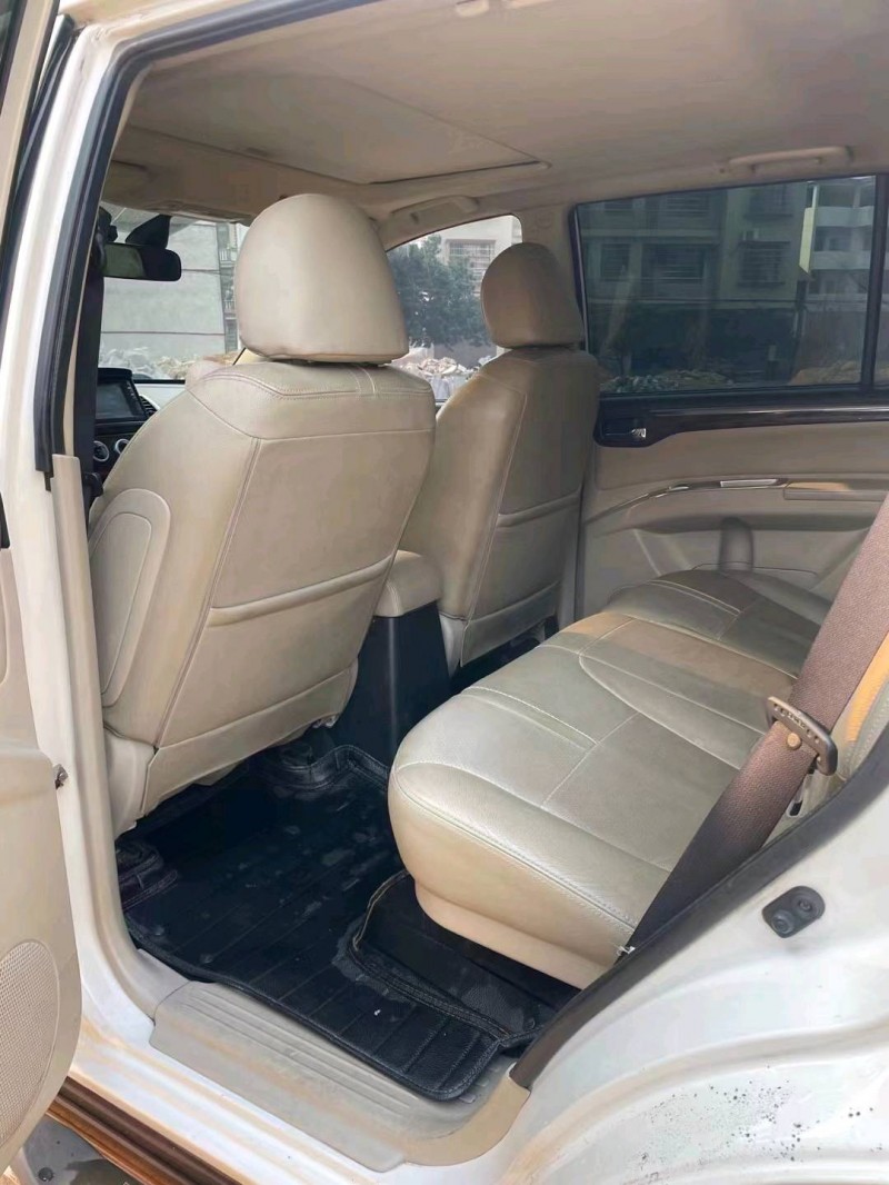 济南14年三菱帕杰罗·劲畅7