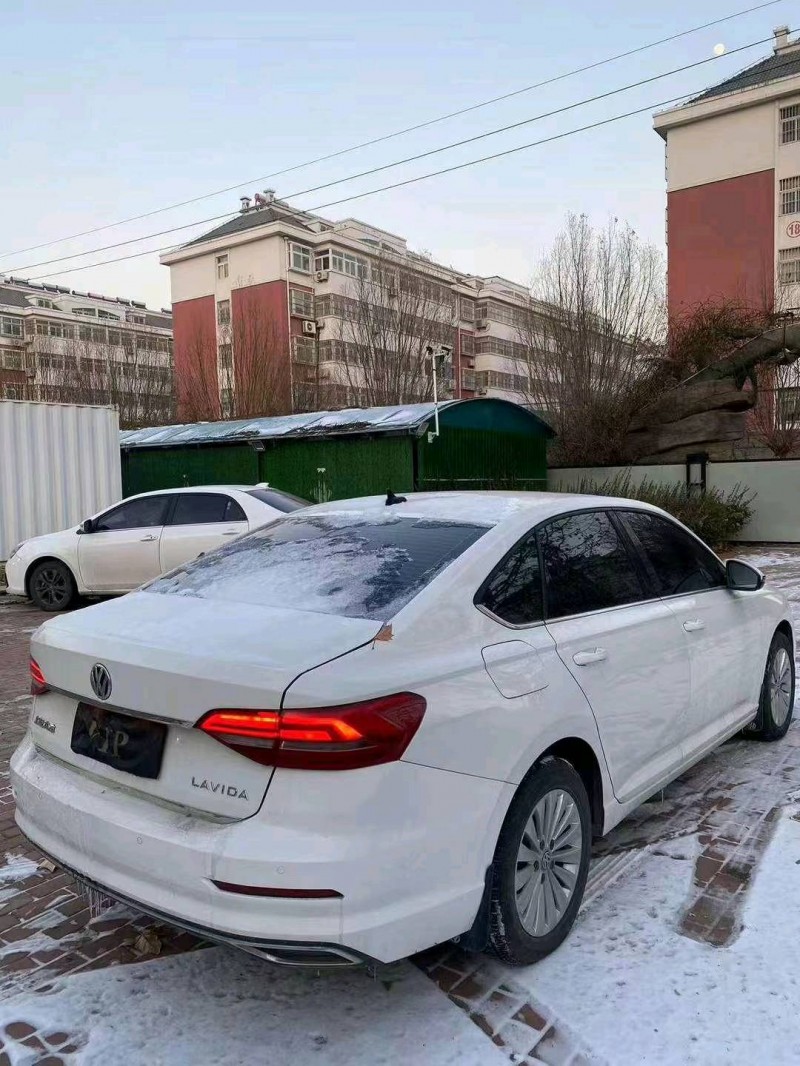 东营19年大众朗逸5