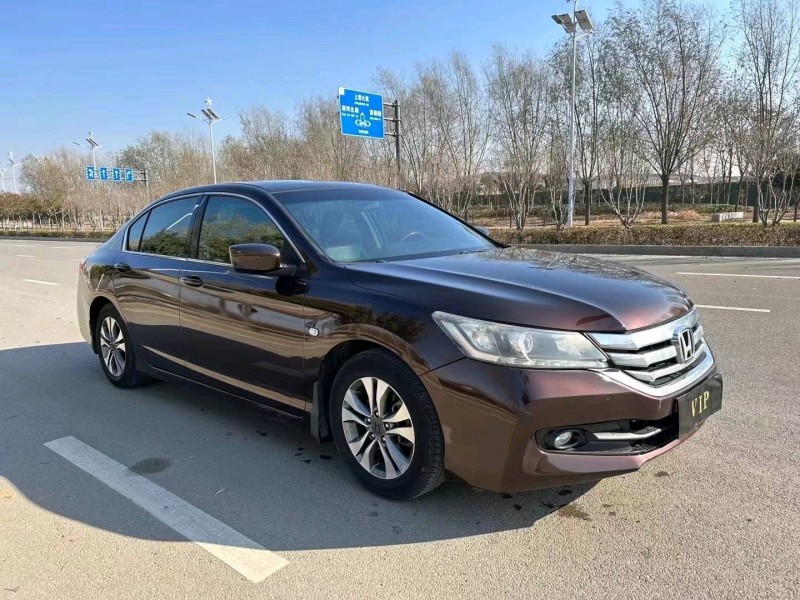 枣庄13年本田雅阁3