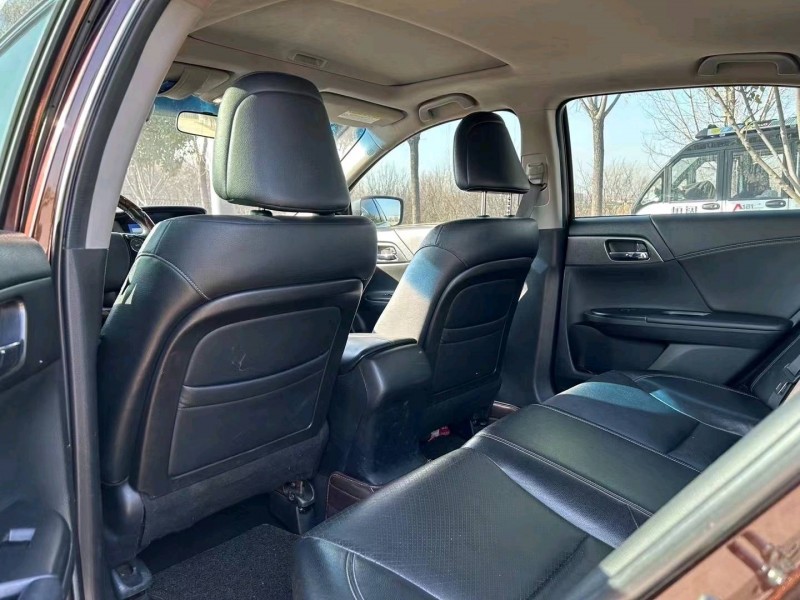 枣庄13年本田雅阁4