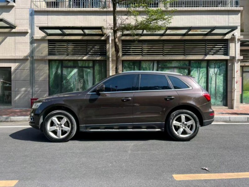 中山17年奥迪Q53