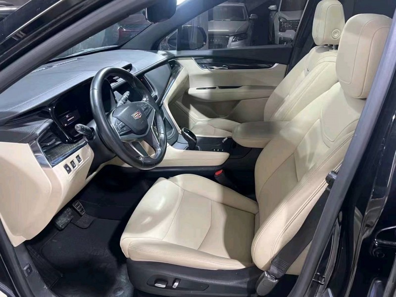 衡陽17年凱迪拉克XT57