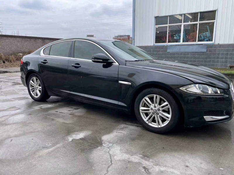 宜昌13年捷豹XF9