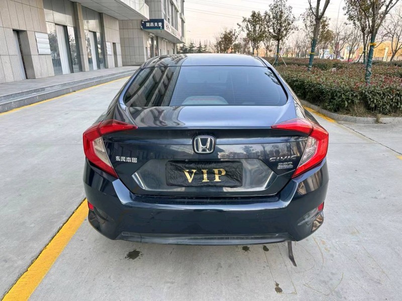 枣庄17年本田思域2