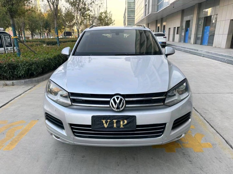 东营13年大众途锐1