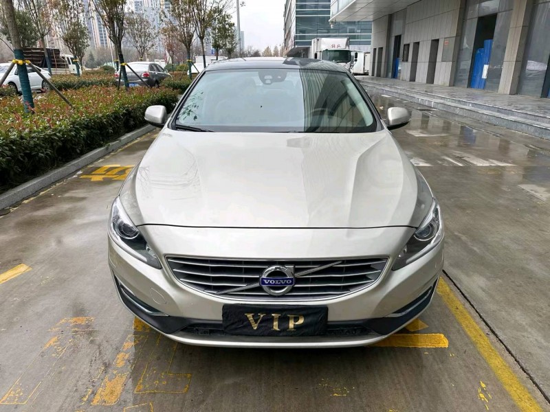 枣庄19年沃尔沃S60L1