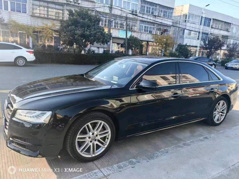 苏州18年奥迪A8L2