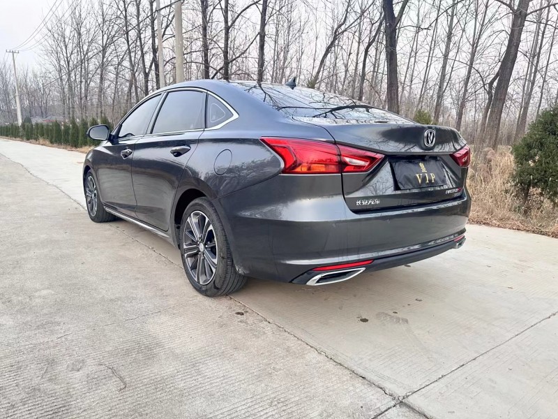 徐州22年长安汽车锐程CC4