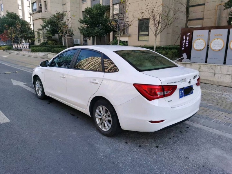 苏州17年别克英朗7