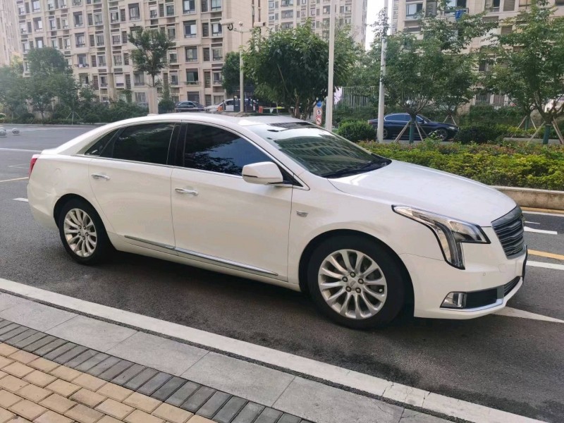 苏州18年凯迪拉克XTS2