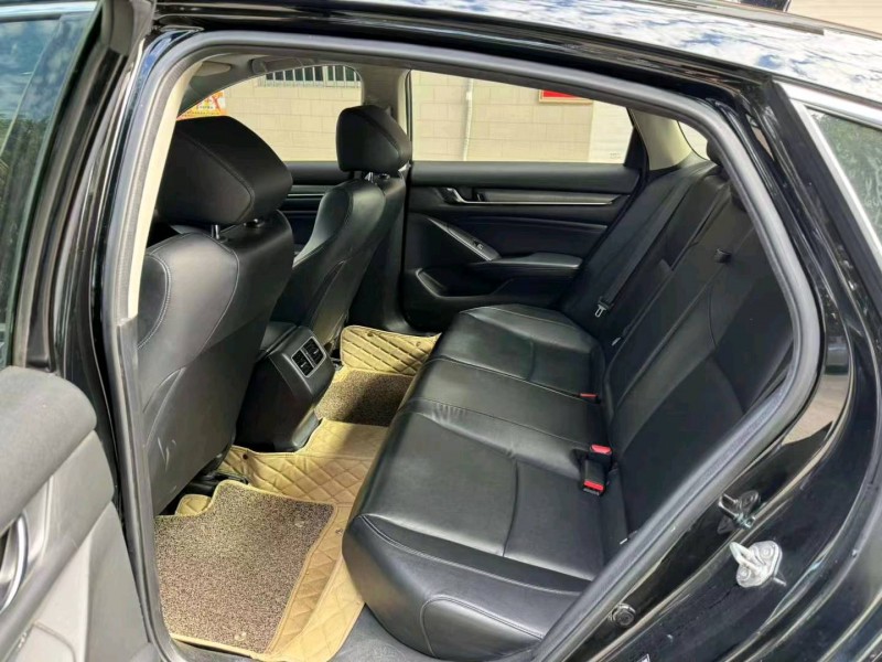 珠海20年本田雅阁4