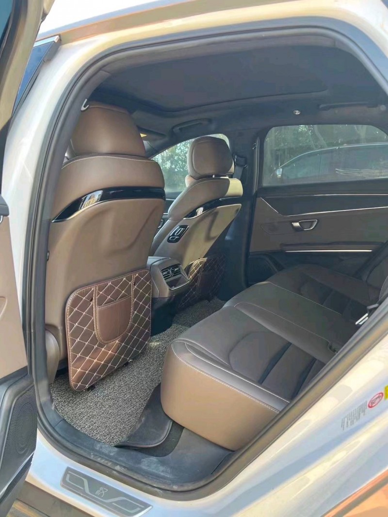 汕头22年比亚迪汉6