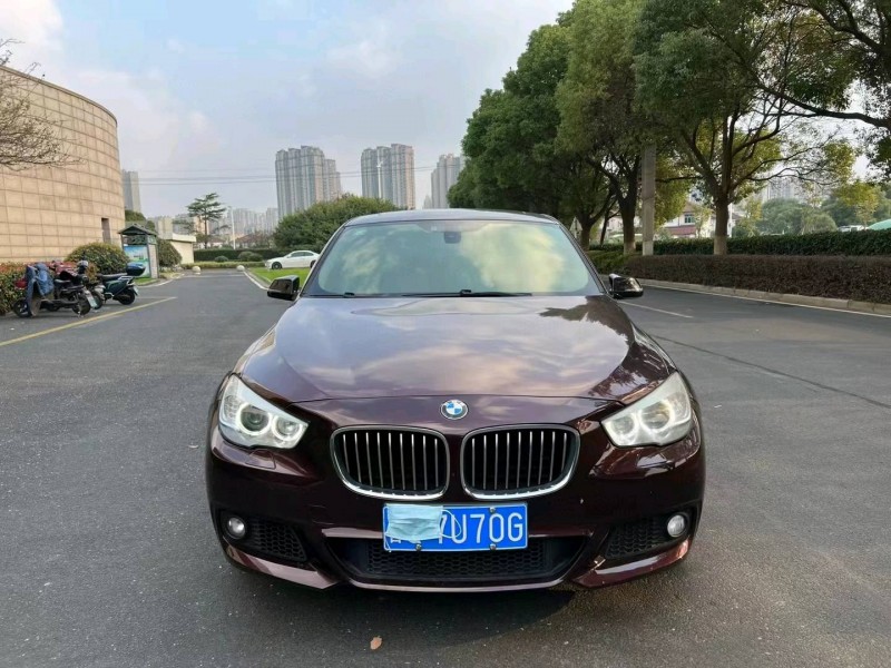 苏州12年宝马5系GT1