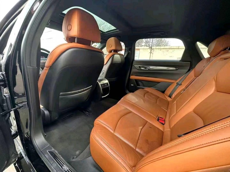 邯郸19年凯迪拉克CT64