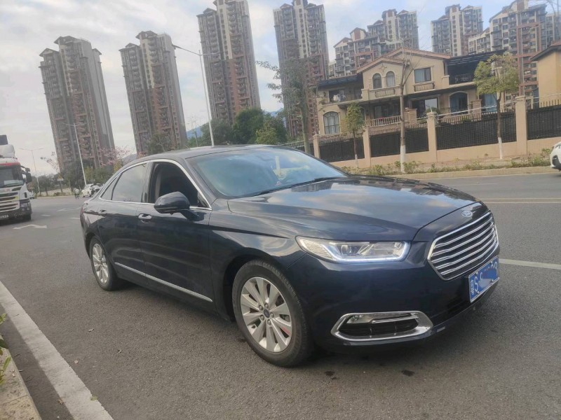 珠海17年福特金牛座3