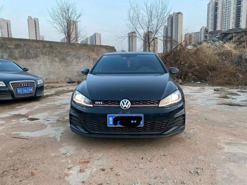 东营19年大众高尔夫1