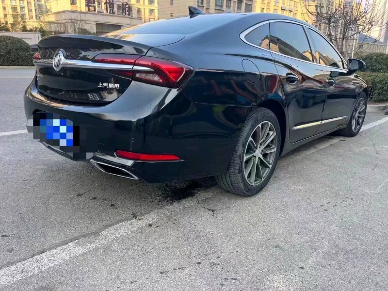 枣庄19年别克君威6