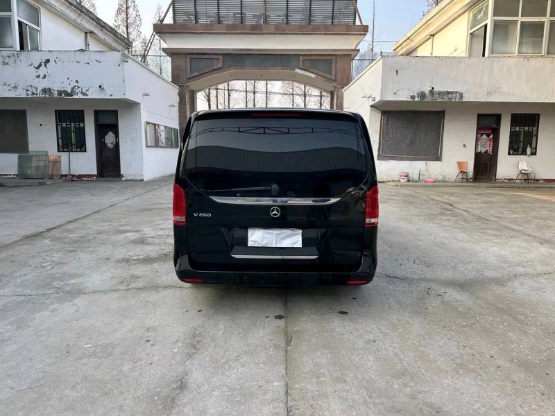 徐州20年奔驰V9