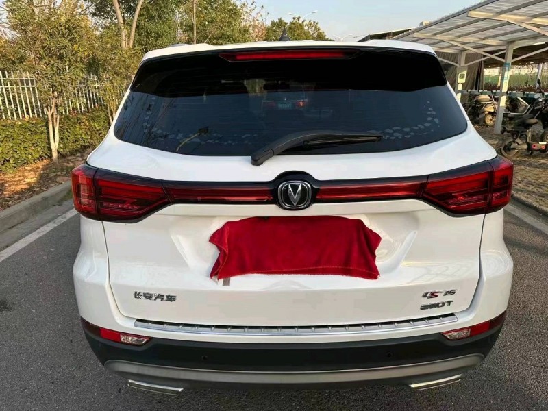 宜昌21年长安汽车CS752