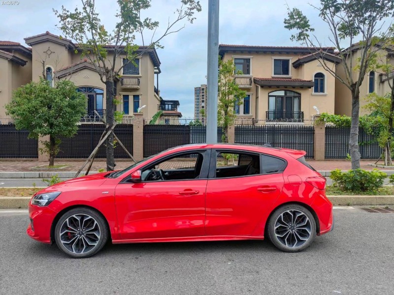 东莞18年福特福克斯3