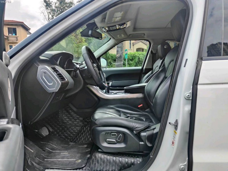 东莞15年路虎揽胜运动7