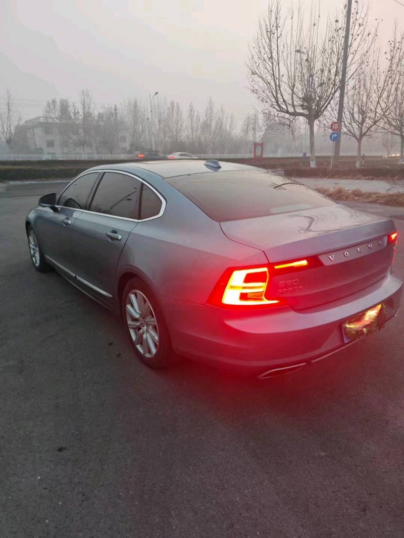 东营19年沃尔沃S902