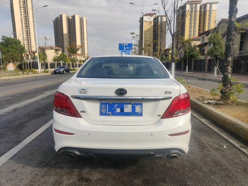 东莞16年比亚迪速锐6