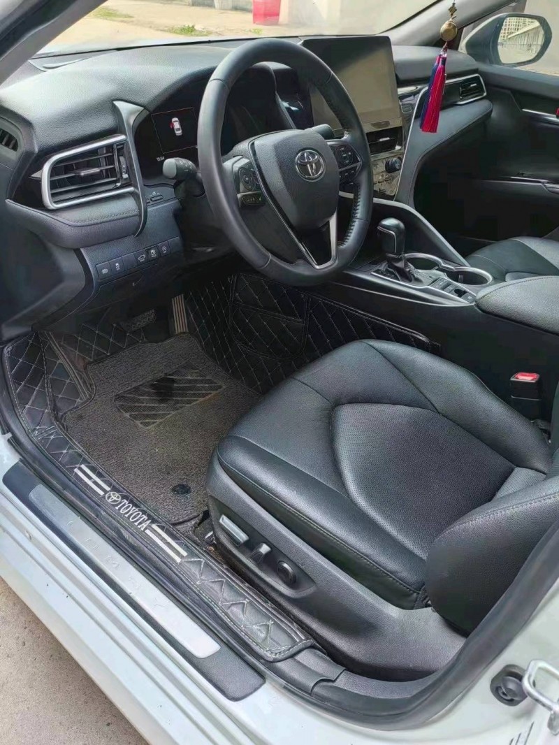 宜昌21年丰田凯美瑞2