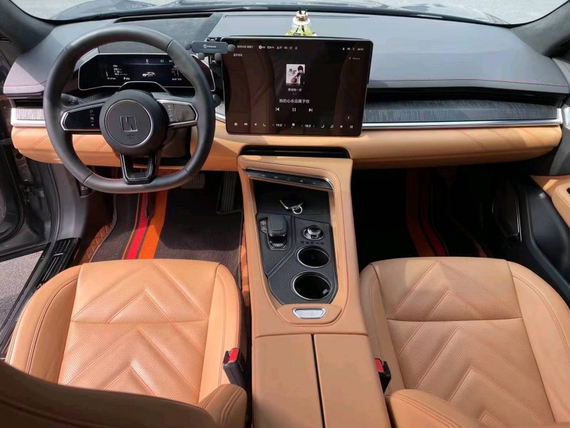 淮南23年極氪汽車0014